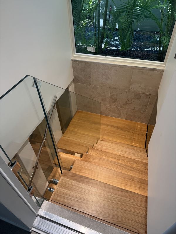 Staircase detail photo 28 of 34